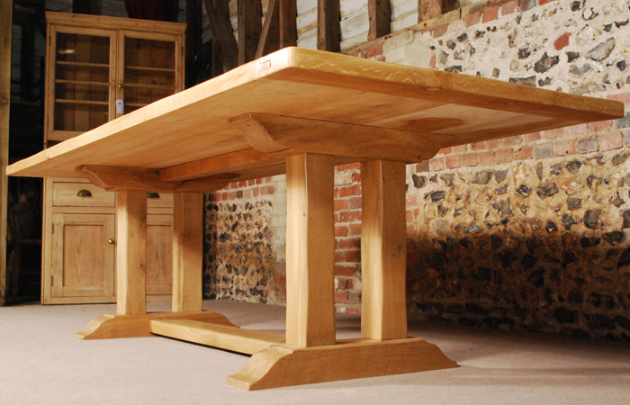The Pillars Dining Table | The Oak and Pine Barn