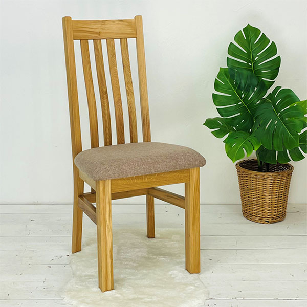 Cambridge Chair made from oak wood