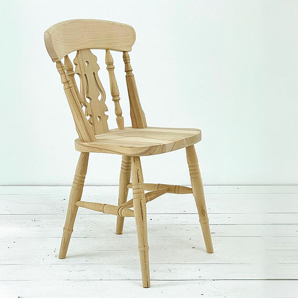 Fiddle Chair made from oak wood