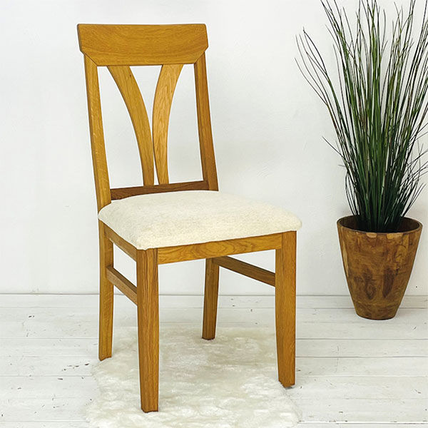 Loire Chair made from oak wood