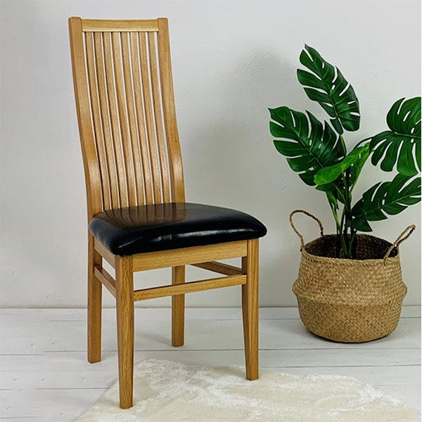 Oslo Chair made from oak wood